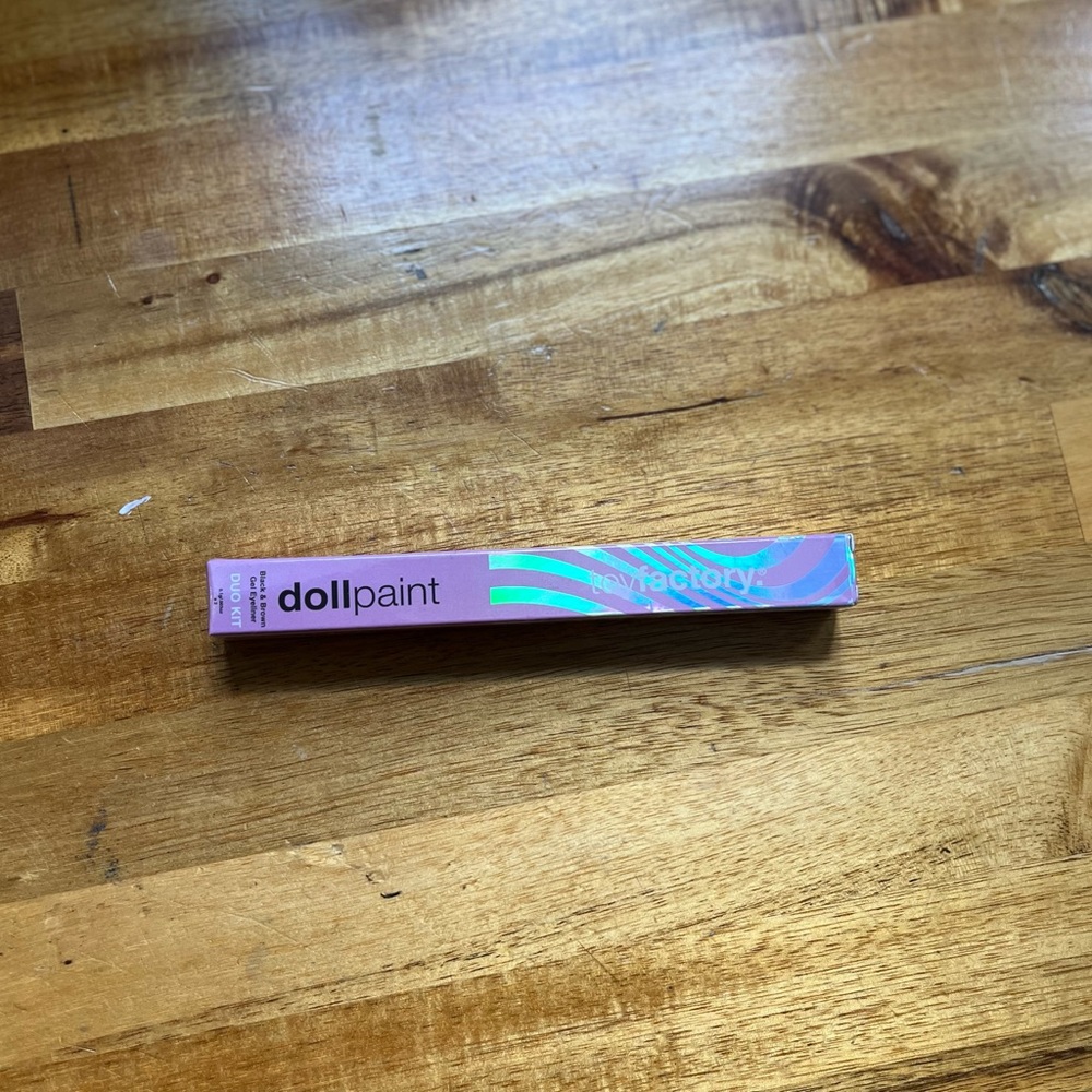 Doll Paint Eyeliner Duo Kit